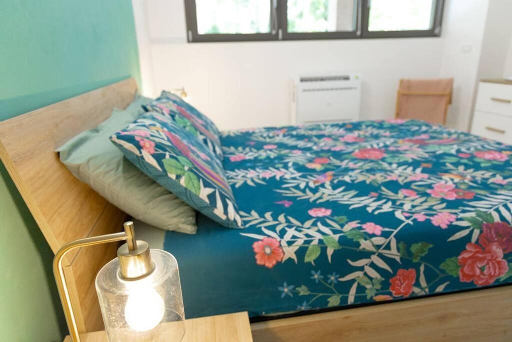 Donna Marta Apartment Болоня Екстериор снимка